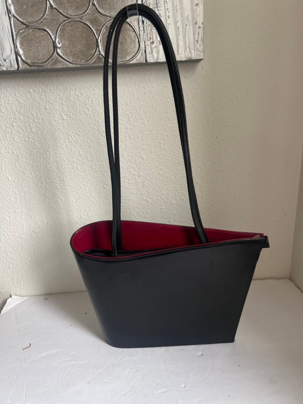 PANACHE ERGO BLACK RED LEATHER SHOULDER BAG